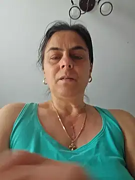 IsabelleCraft online show from October 28, 2025, 9:57 am