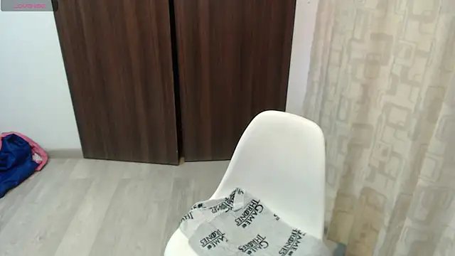 valevicious online show from March 4, 2025, 5:24 pm