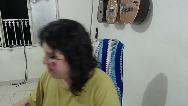 Smoke trip Alicia online show from October 26, 2025, 4:18 am