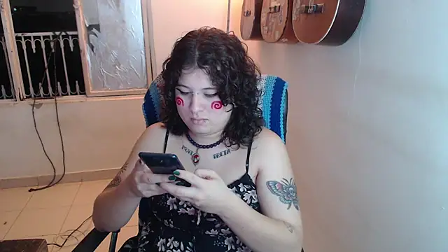 Smoke trip Alicia online show from November 16, 2025, 3:56 am