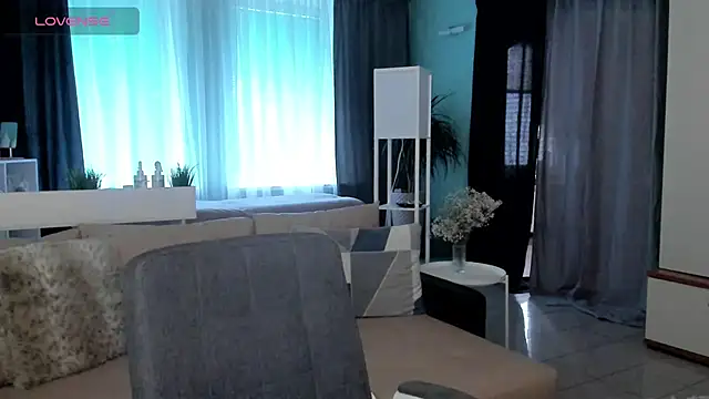 Libby Nora online show from February 13, 2025, 1:37 pm