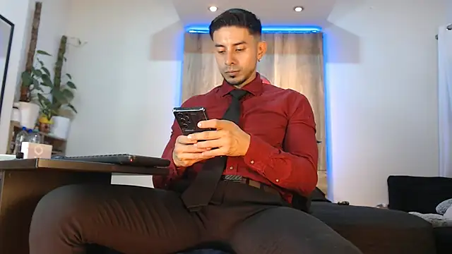 Andrew 4  online show from March 13, 2026, 2:18 am