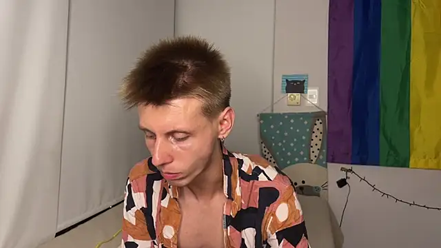 vladdymeow online show from March 18, 2025, 3:20 am