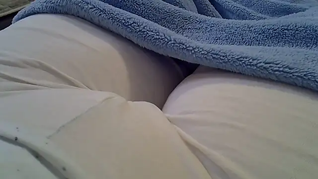 perescam online show from March 25, 2026, 6:47 pm