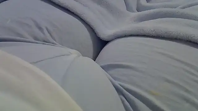 perescam online show from March 28, 2026, 8:52 pm