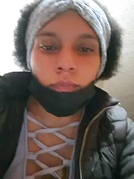 LUNAdeMARTE online show from January 8, 2026, 1:52 am