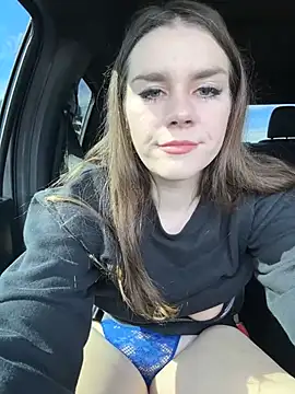 MaggyMayI online show from January 2, 2025, 5:07 pm