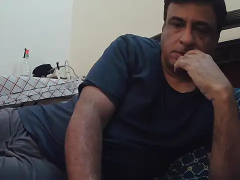 desipapaxxx online show from March 8, 2026, 5:11 am