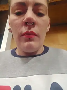 Snapshot of PinkTheHawk chatting on October 12, 2025, 3:16 am PinkTheHawk online show from October 12, 2025, 3:16 am