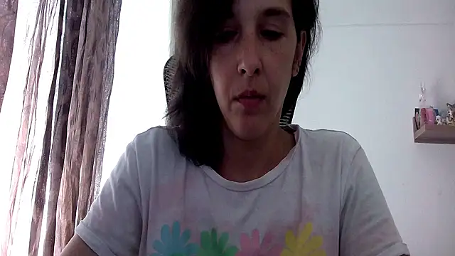 SexxyLety online show from May 28, 2026, 9:39 am