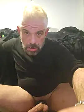 Snapshot of Bostophot73 chatting on January 30, 2025, 11:55 pm Bostophot73 online show from January 30, 2025, 11:55 pm