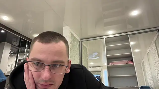 PussyPow3r online show from January 8, 2026, 12:40 pm