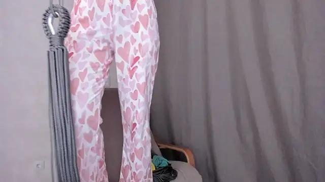 why again me online show from February 13, 2025, 5:44 pm