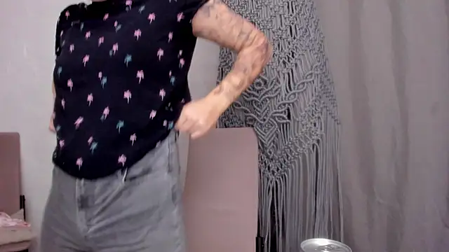 why again me online show from March 16, 2025, 6:55 pm