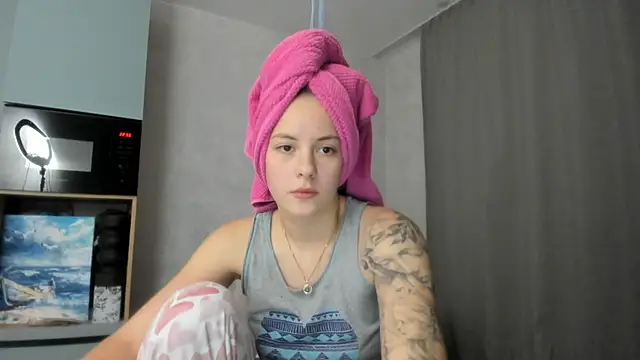 why again me online show from October 22, 2025, 7:57 pm