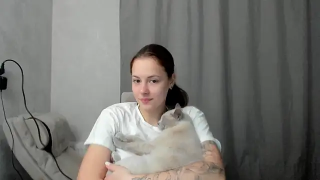 why again me online show from April 10, 2026, 6:23 pm