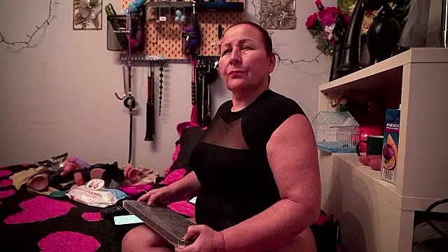 barbarah  online show from February 15, 2026, 10:03 am