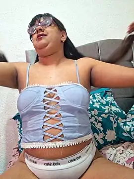 ZaidaWet online show from October 13, 2025, 2:17 pm