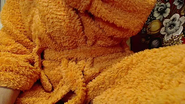 larawet online show from February 13, 2025, 6:16 pm