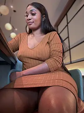 Snapshot of __Nessa__ chatting on February 1, 2025, 3:18 pm   Nessa   online show from February 1, 2025, 3:18 pm