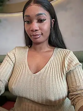 Snapshot of __Nessa__ chatting on February 22, 2025, 11:46 am   Nessa   online show from February 22, 2025, 11:46 am