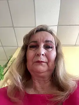 Irina2909xh online show from March 12, 2026, 10:32 am