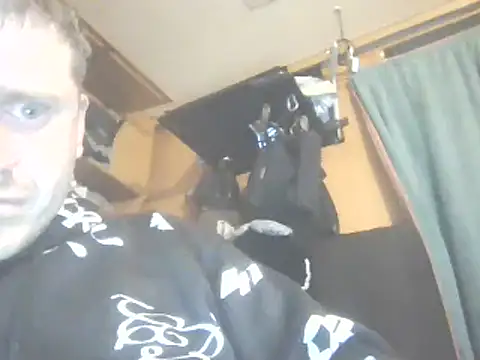 Erko1989xh online show from January 4, 2025, 2:46 pm