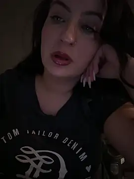 itsCassie online show from March 16, 2025, 9:37 pm