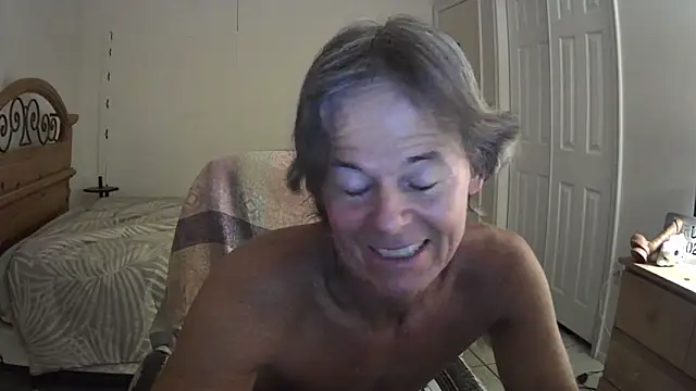 nakeedcowboi65 online show from June 7, 2026, 6:06 am