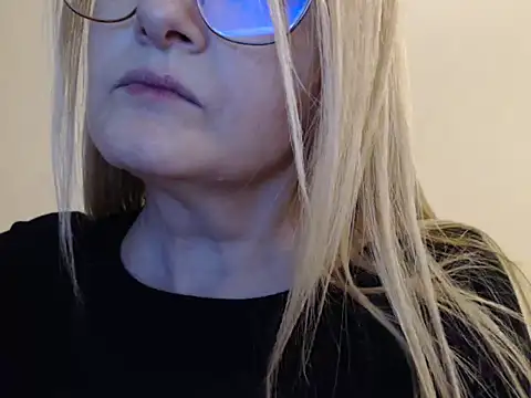 Snapshot of Tathiana chatting on March 2, 2026, 1:41 am Tathiana online show from March 2, 2026, 1:41 am