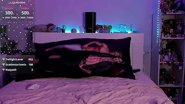 ChloeKohaku online show from March 10, 2025, 9:21 am