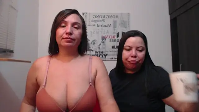 Snapshot of Aaa____ chatting on February 27, 2026, 10:59 am Aaa online show from February 27, 2026, 10:59 am