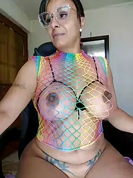 Mariana 444 online show from December 20, 2024, 2:49 pm