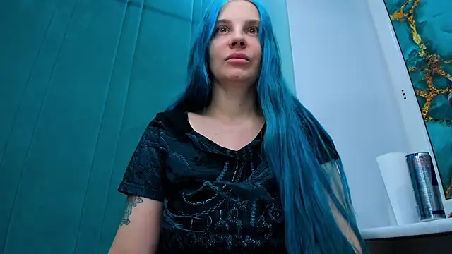 Snapshot of JuliaBusty chatting on December 14, 2025, 4:29 am JuliaBusty online show from December 14, 2025, 4:29 am