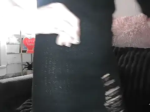 AshleyRain online show from February 8, 2026, 9:13 am