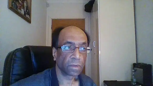 Snapshot of rauncher1 chatting on January 10, 2025, 9:34 am rauncher1 online show from January 10, 2025, 9:34 am