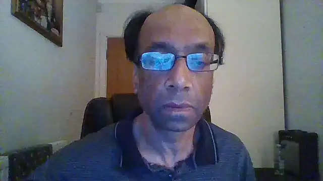 Snapshot of rauncher1 chatting on January 22, 2025, 8:40 am rauncher1 online show from January 22, 2025, 8:40 am