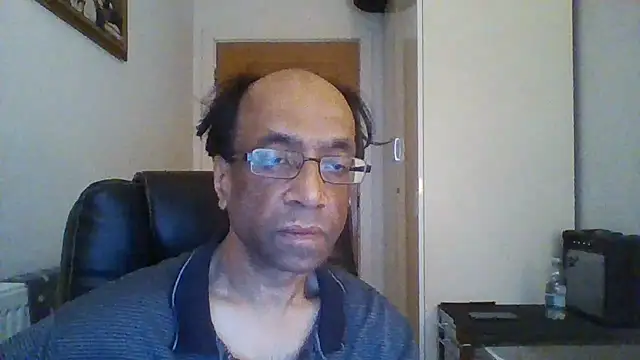 Snapshot of rauncher1 chatting on February 6, 2025, 8:50 am rauncher1 online show from February 6, 2025, 8:50 am