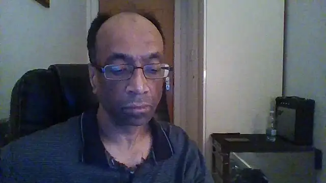 Snapshot of rauncher1 chatting on March 6, 2025, 12:54 am rauncher1 online show from March 6, 2025, 12:54 am