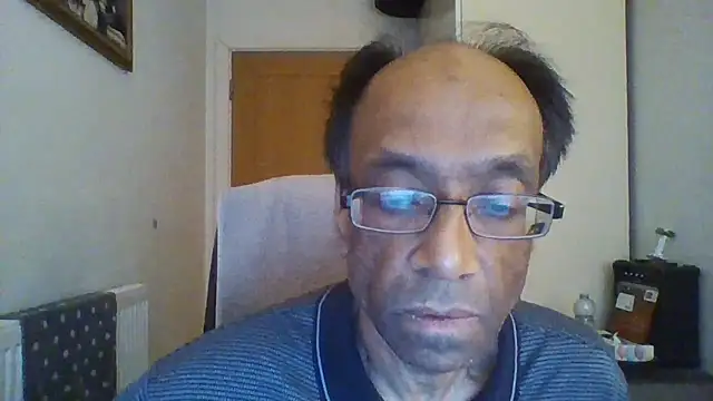 rauncher1 online show from November 11, 2025, 9:20 am