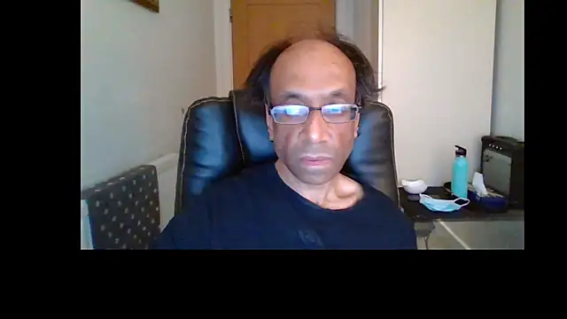 rauncher1 online show from June 10, 2026, 8:24 am