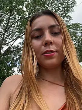 Brittanyrosexx online show from December 3, 2025, 7:56 pm