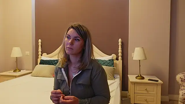 FeliciaKrige online show from February 28, 2025, 9:55 pm