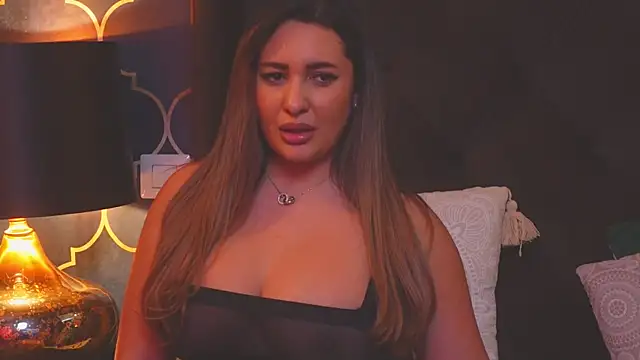 YaaraCollins online show from January 18, 2025, 7:49 am