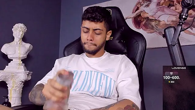 alessandro duty online show from December 5, 2024, 3:48 am