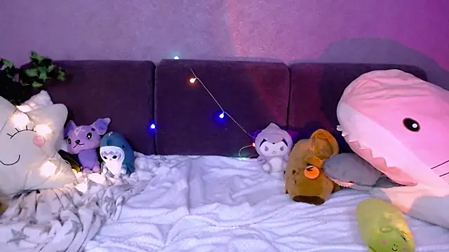 Unicorntears   online show from January 19, 2025, 4:54 am