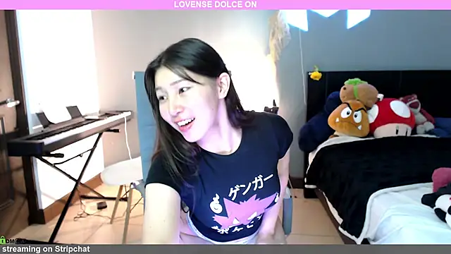 minarocket  online show from January 28, 2025, 3:04 pm