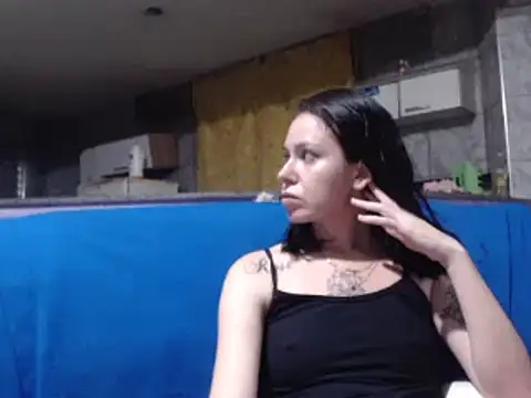 Venusluxodomme online show from February 26, 2026, 1:15 am