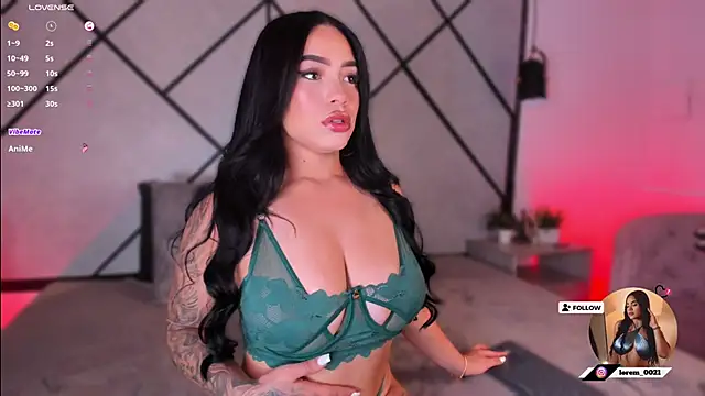 Snapshot of MaraMartine chatting on November 19, 2025, 5:07 am MaraMartine online show from November 19, 2025, 5:07 am