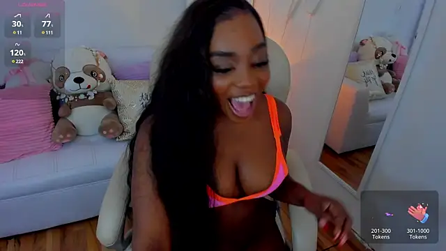 zobe love online show from February 7, 2025, 9:48 pm